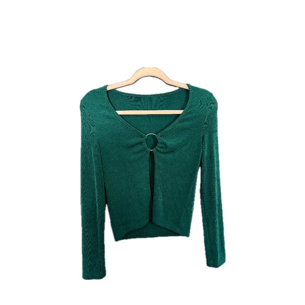 Emerald green long sleeve top with a ring detail in center